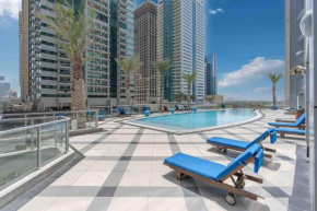 Bright One Bedroom Perfect Location